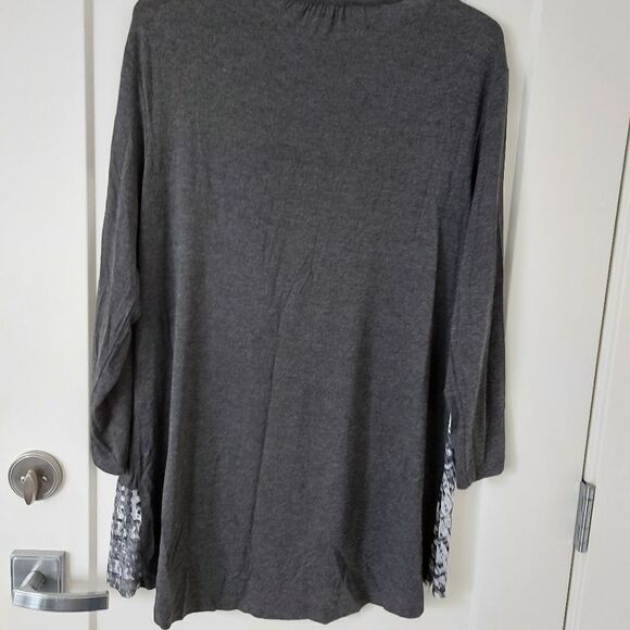 CABLE & Gauge long sleeve top - Picture 3 of 5